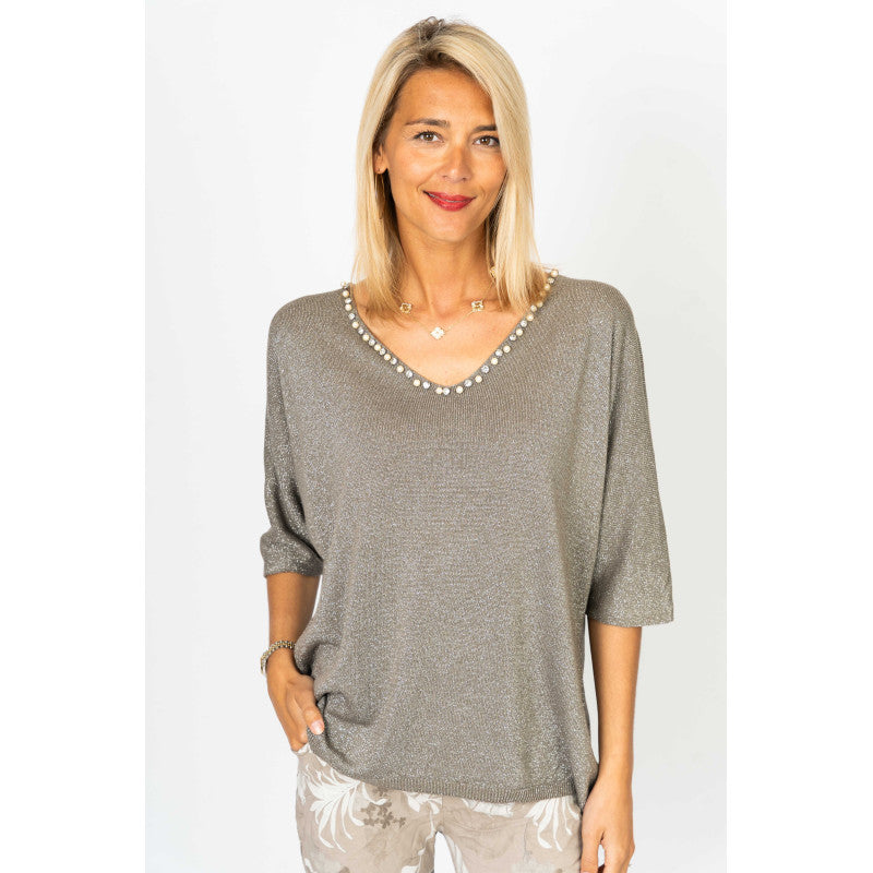 3/4 sleeves Sweater with Pearls neckline