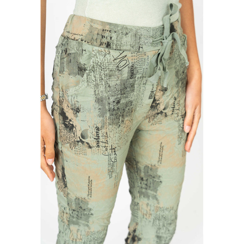 "Newspaper" printed Jegging