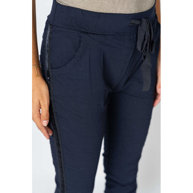 Plain Jegging w/ Ribbon Side Hot Wash