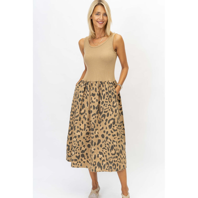 Sleeveless Cheetah print Dress