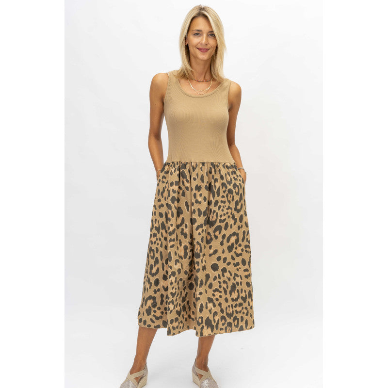 Sleeveless Cheetah print Dress